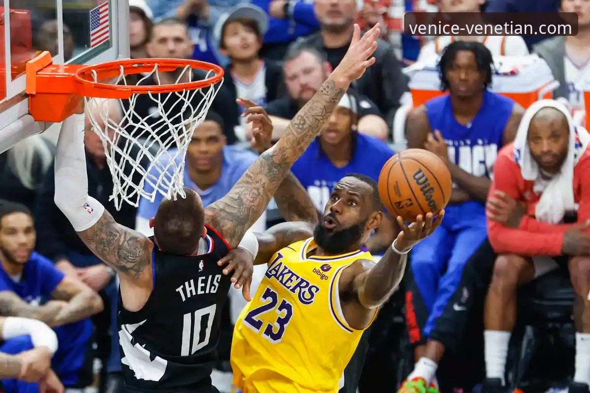 NBA常规赛湖人队客场取胜最新动态，威尼斯人官网平台呈现精彩赛事深度解析